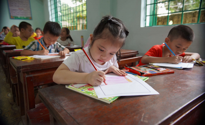 Hoạt động 2 - Thẻ chữ cái có hình minh họa